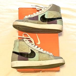 Nike Blazer Mid Sneakers | Grey Quilt | Size 6